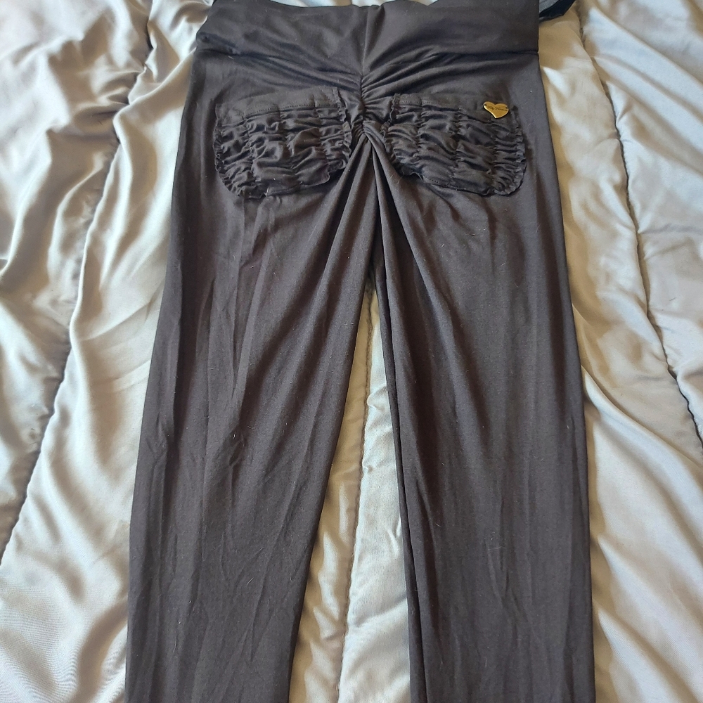 NWOT Cute Booty Leggings!